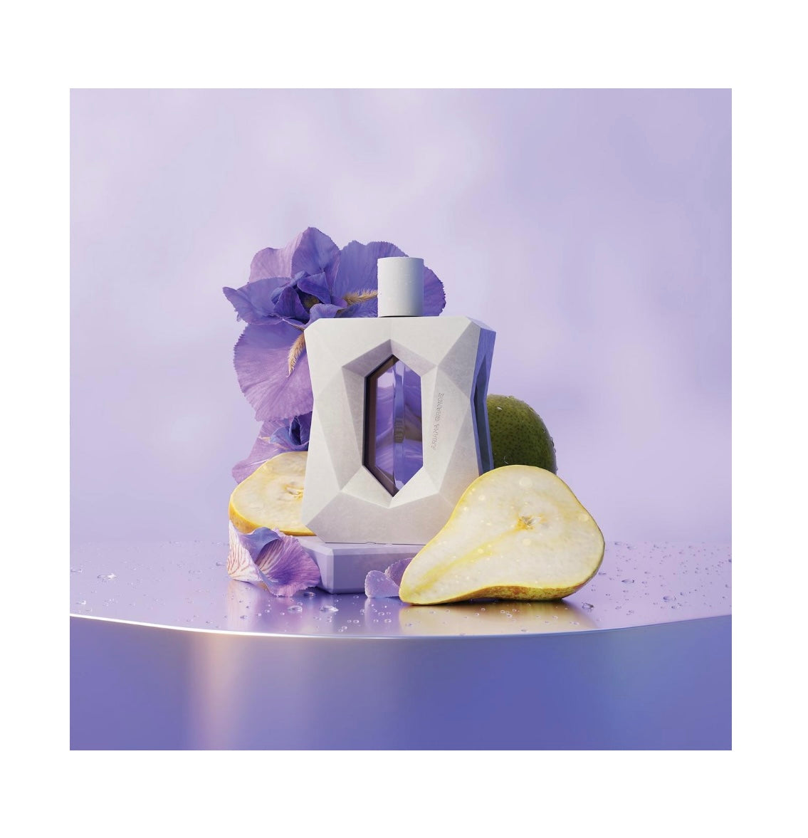 God Is A Woman Eau de Parfum